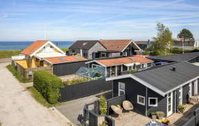 2 Bedroom Stunning Home In Otterup